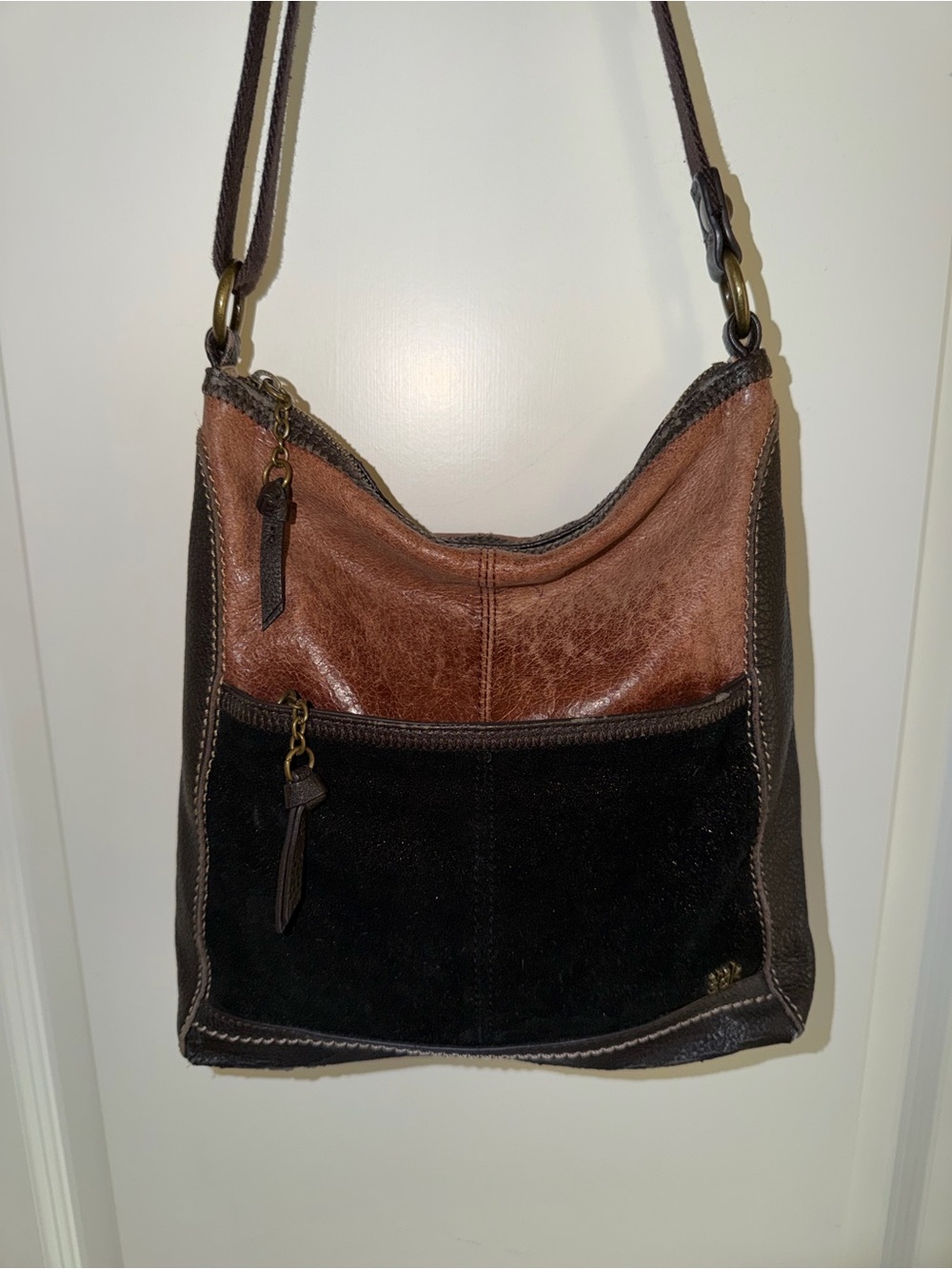 The Sak Colorblock Leather Suede Hobo Crossbody Bag Brown Black Boho Bag